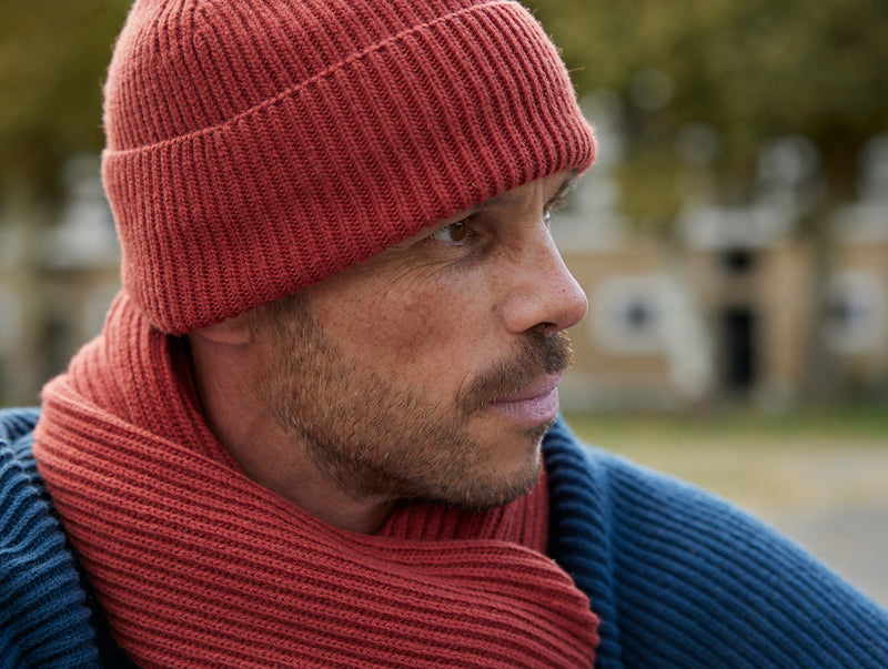 Pétrone bonnet homme zoom rouille#couleur_rouille