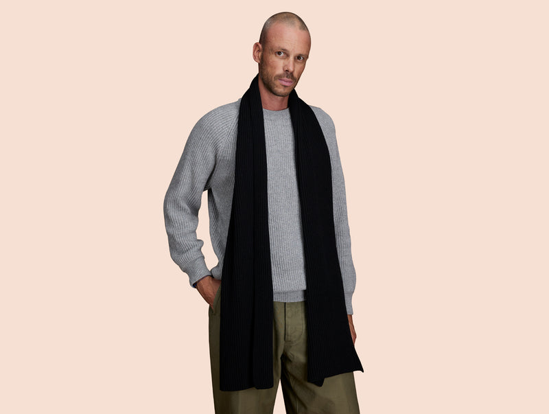 Pétrone écharpe homme zoom noir#couleur_noir