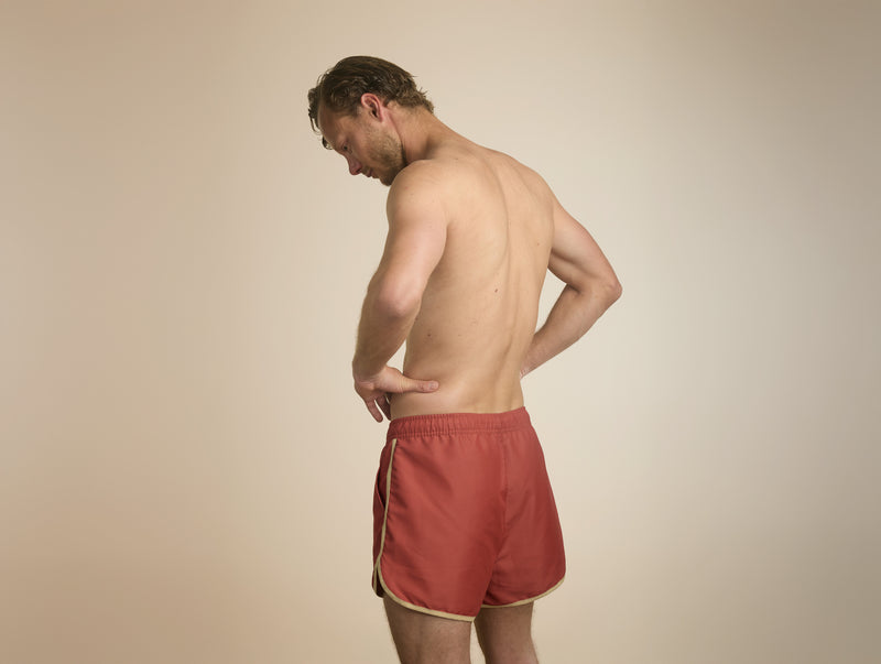 Pétrone short bain polyester recyclé rouille homme#couleur_rouille