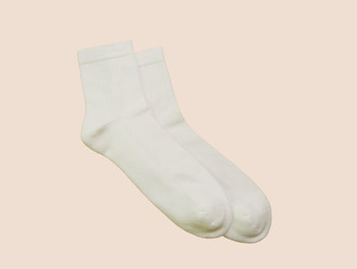 Petrone-chaussettes-tennis-coton-bio-unies-basses-homme-blanc crème-posees#Couleur_blanc crème