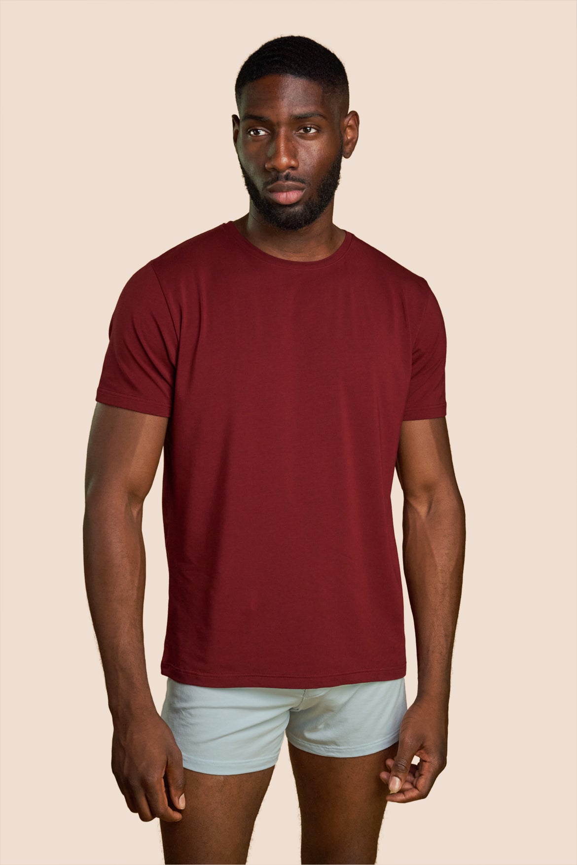 Homme T-shirt manches courtes uni avec impression sur le devant