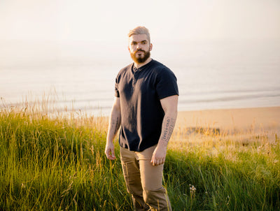 Pétrone Henley cormac manches courtes coton bio Tencel bleu marine homme#couleur_bleu-marine