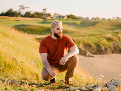 Pétrone Henley cormac manches courtes coton bio Tencel terracotta homme#couleur_terracotta