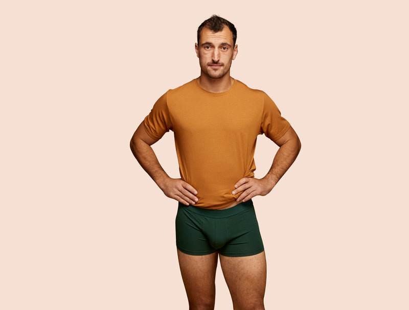 Pétrone shorty coton bio tencel vert bouteille homme#couleur_vert-bouteille