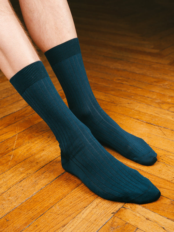Pétrone chaussettes côtelées mi-mollet en fil d'Ecosse italien bleu acier hommes#couleur_bleu-acier
