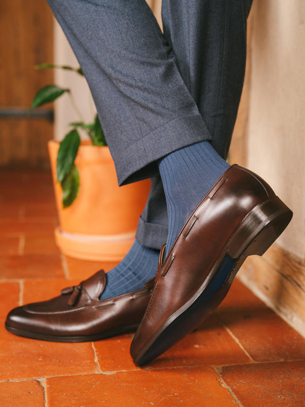 Pétrone chaussettes côtelées mi-mollet en fil d'Ecosse italien bleu céruléen hommes#couleur_bleu-céruléen