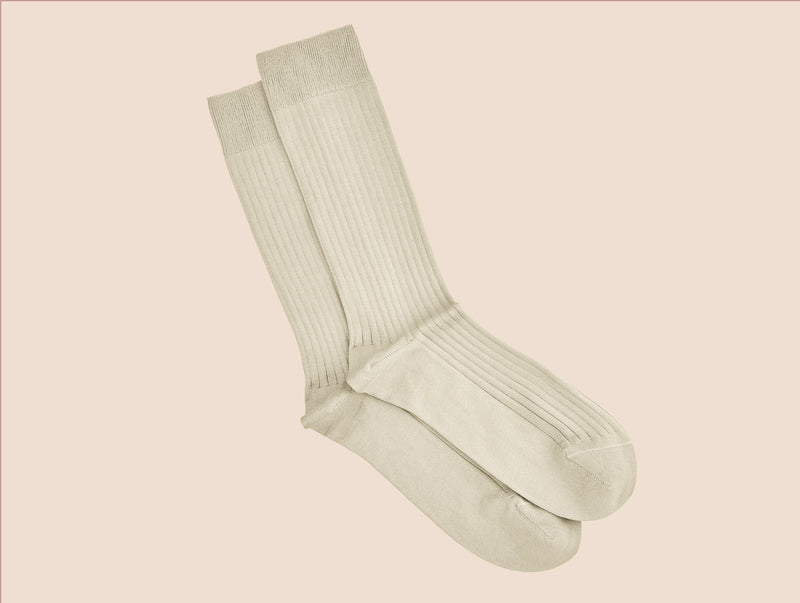 Pétrone chaussettes côtelées mi-mollet en fil d'Ecosse italien beige hommes#couleur_beige