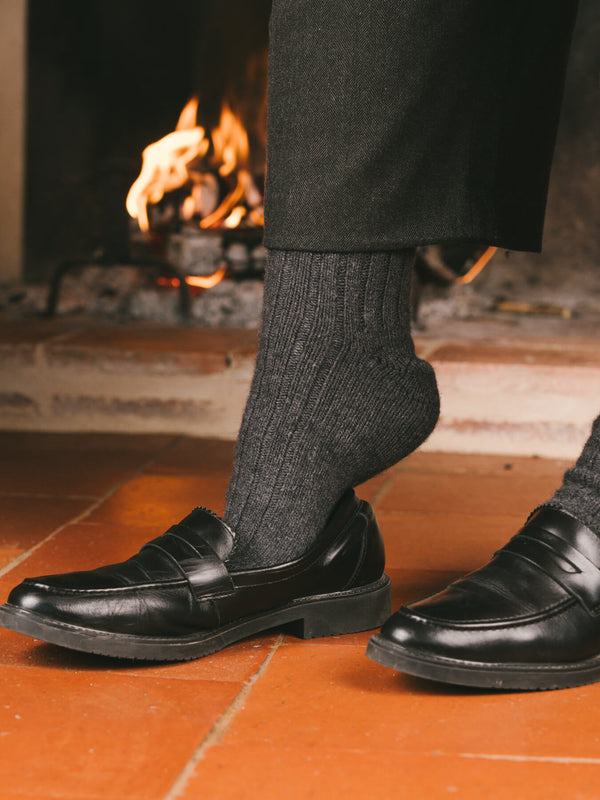 Pétrone chaussettes chaudes côtelées laine mérinos gris anthracite femme#couleur_gris-anthracite