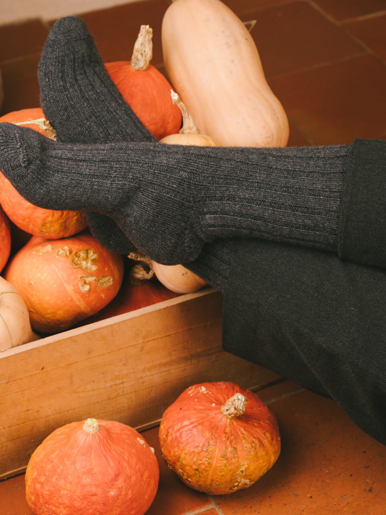 Pétrone chaussettes chaudes côtelées laine mérinos gris anthracite femme#couleur_gris-anthracite