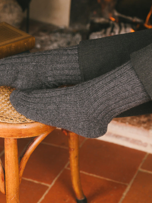 Pétrone chaussettes chaudes côtelées laine mérinos gris anthracite femme#couleur_gris-anthracite
