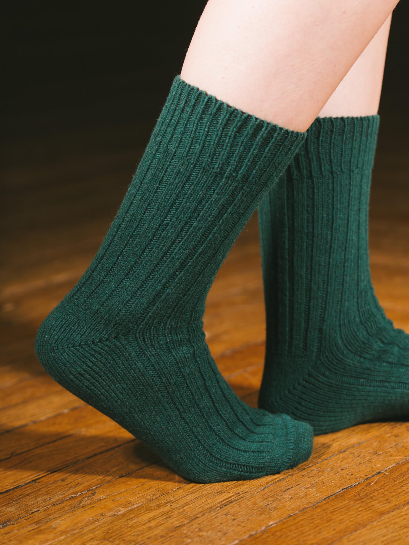Pétrone chaussettes chaudes côtelées laine mérinos vert femme#couleur_vert