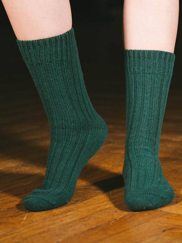 Pétrone chaussettes chaudes côtelées laine mérinos vert femme#couleur_vert