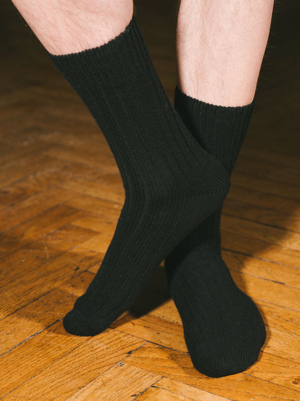 Pétrone chaussettes chaudes côtelées laine mérinos noir homme#couleur_noir