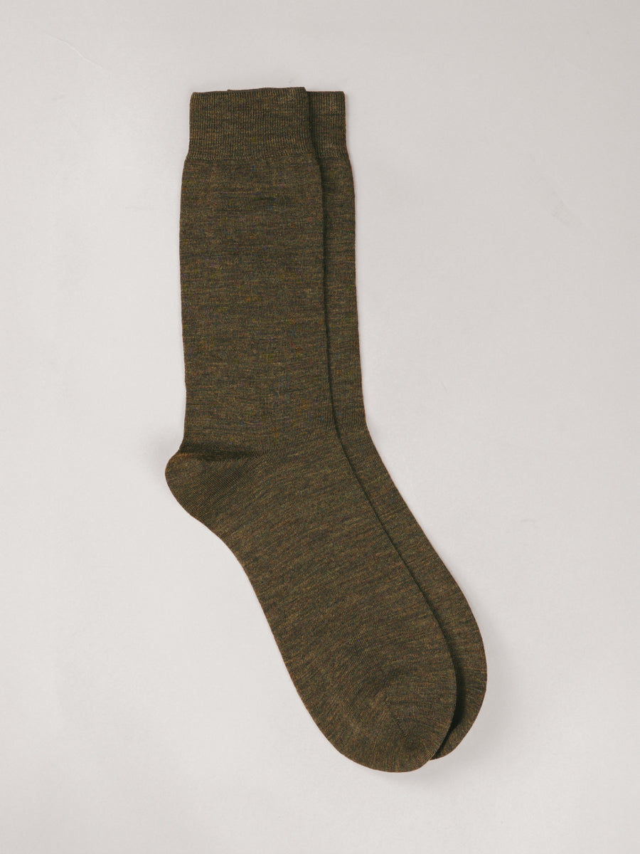 Pétrone chaussettes laine mérinos vert kaki femme#couleur_vert-kaki
