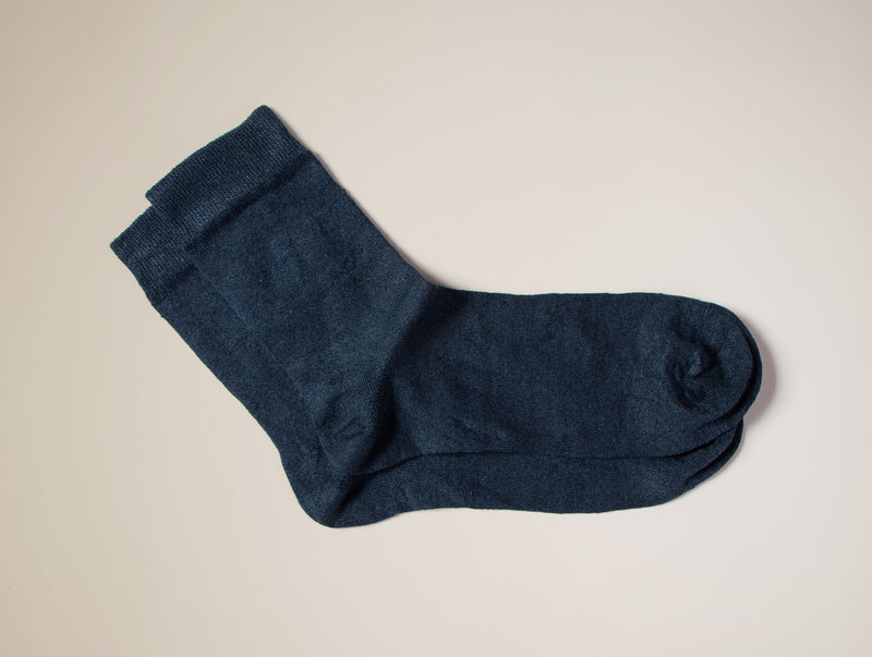Petrone-chaussettes-lin-coton-homme-bleu marine#couleur_bleu-marine