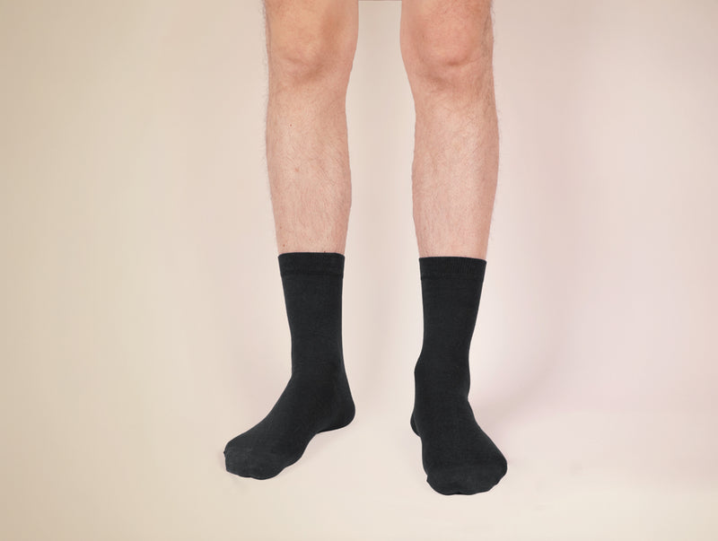 Petrone-chaussettes-lin-coton-homme-noir#couleur_noir