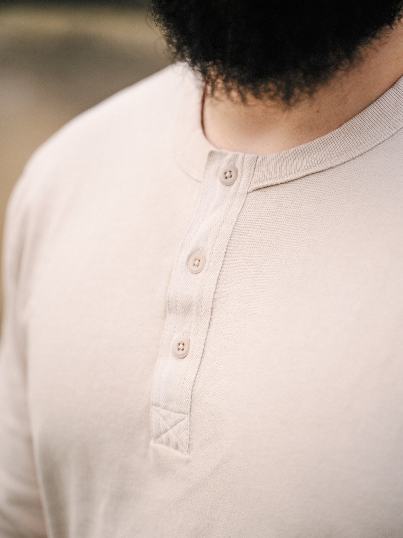Pétrone Henley cormac manches longues coton bio beige homme#couleur_beige