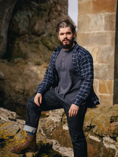 Pétrone Henley cormac manches longues coton bio bleu marine homme#couleur_bleu-marine