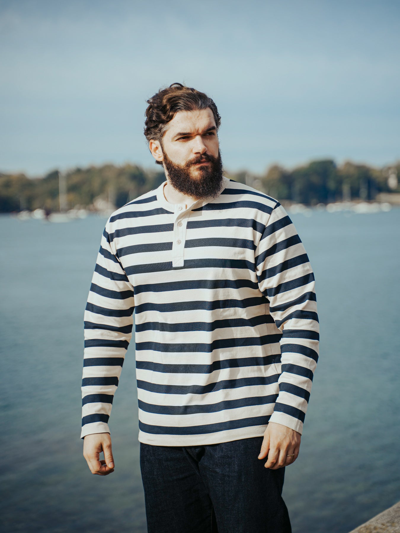 Pétrone Henley cormac manches longues coton bio marinière blanc crème homme#couleur_marinière-blanc-crème