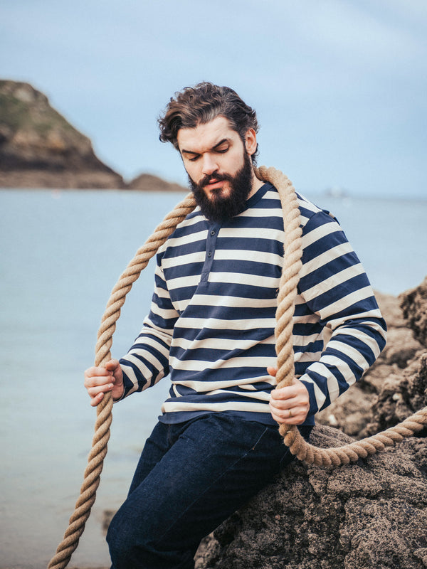 Pétrone Henley cormac manches longues coton bio marinière blanc crème bleu marine homme#couleur_marinière-bleu-marine