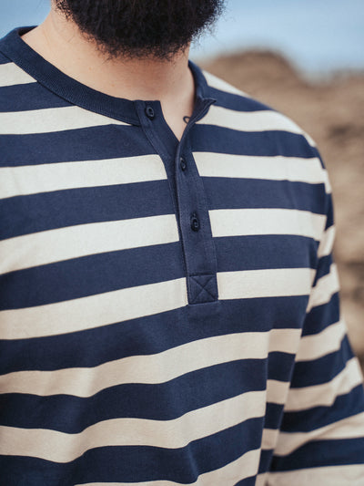 Pétrone Henley cormac manches longues coton bio marinière blanc crème bleu marine homme#couleur_marinière-bleu-marine