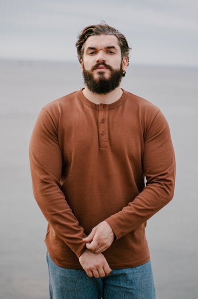 Pétrone Henley cormac manches longues coton bio noisete homme