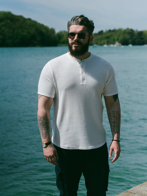 Pétrone Henley cormac manches courtes coton bio Tencel blanc crème homme#couleur_blanc-crème