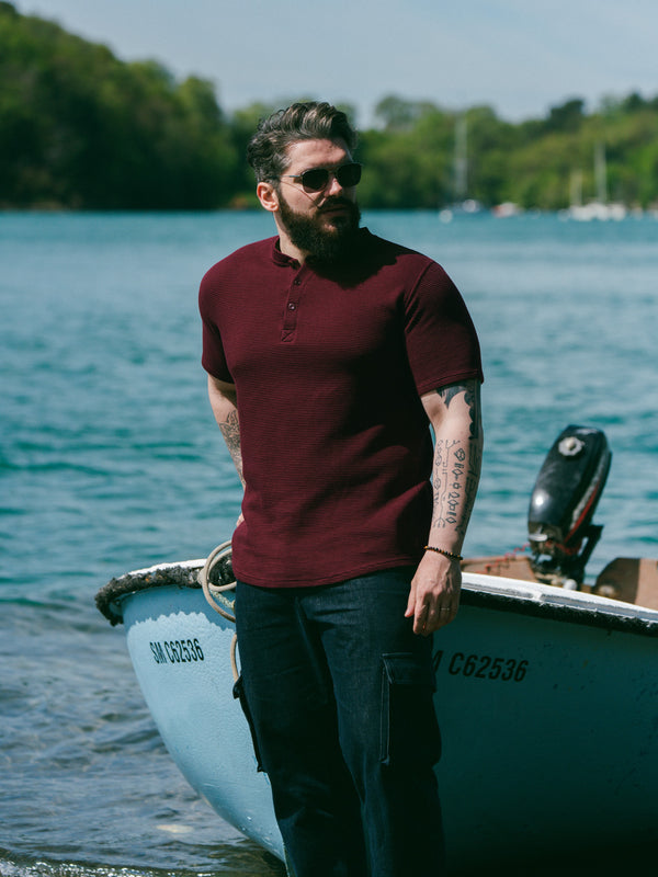 Pétrone Henley cormac manches courtes coton bio Tencel bordeaux foncé homme#couleur_bordeaux-foncé
