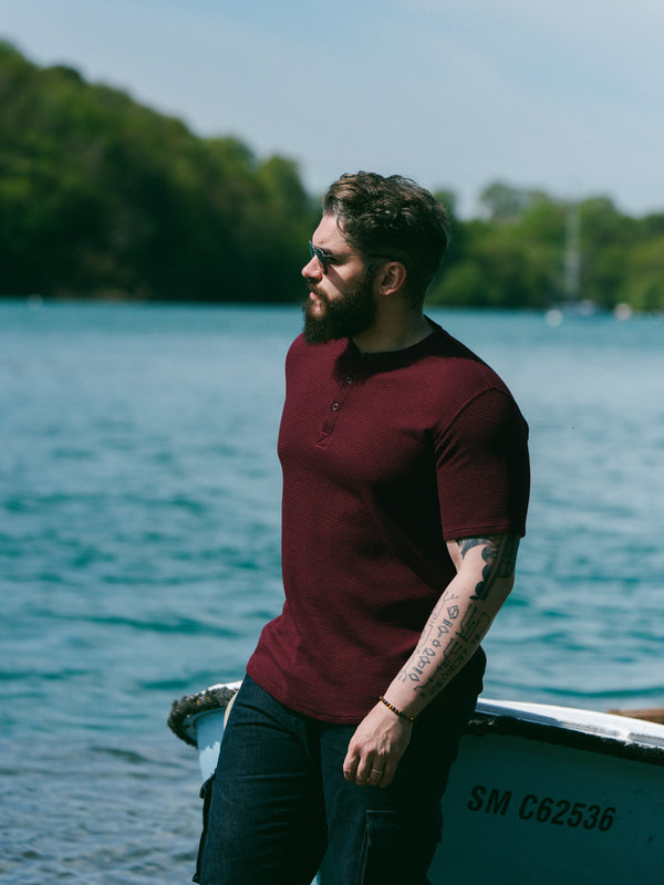 Pétrone Henley cormac manches courtes coton bio Tencel bordaux foncé homme#couleur_bordeaux-foncé