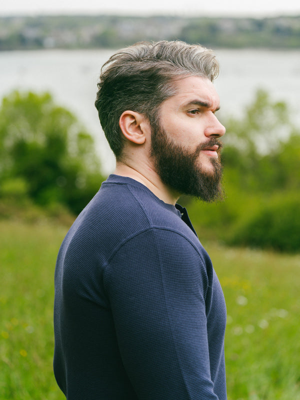 Pétrone Henley cormac manches longues coton bio Tencel bleu marine homme#couleur_bleu-marine