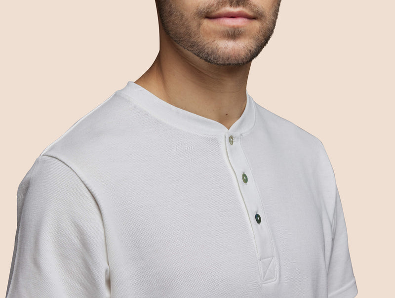 Pétrone Henley manches courtes coton bio blanc crème homme#couleur_blanc-crème