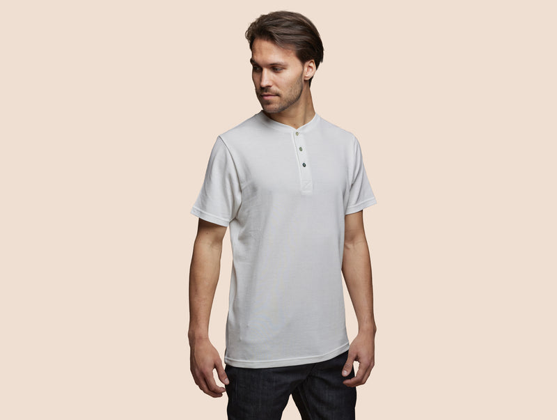 Pétrone Henley manches courtes coton bio blanc crème homme#couleur_blanc-crème