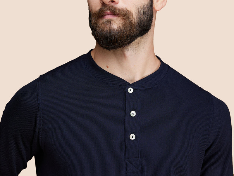 Pétrone Henley manches longues laine mérinos Tencel bleu marine homme#couleur_bleu-marine