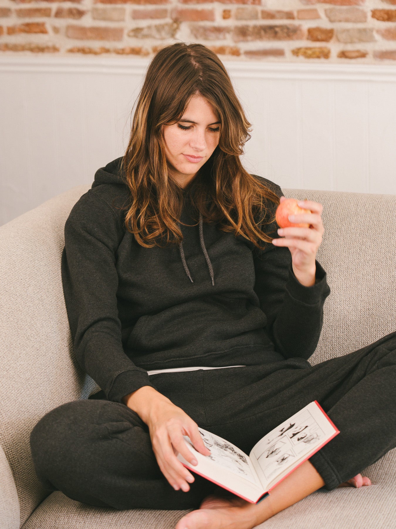 Pétrone sweat capuche hoodie homme Tencel coton bio gris anthracite chiné femme#couleur_gris-anthracite-chiné