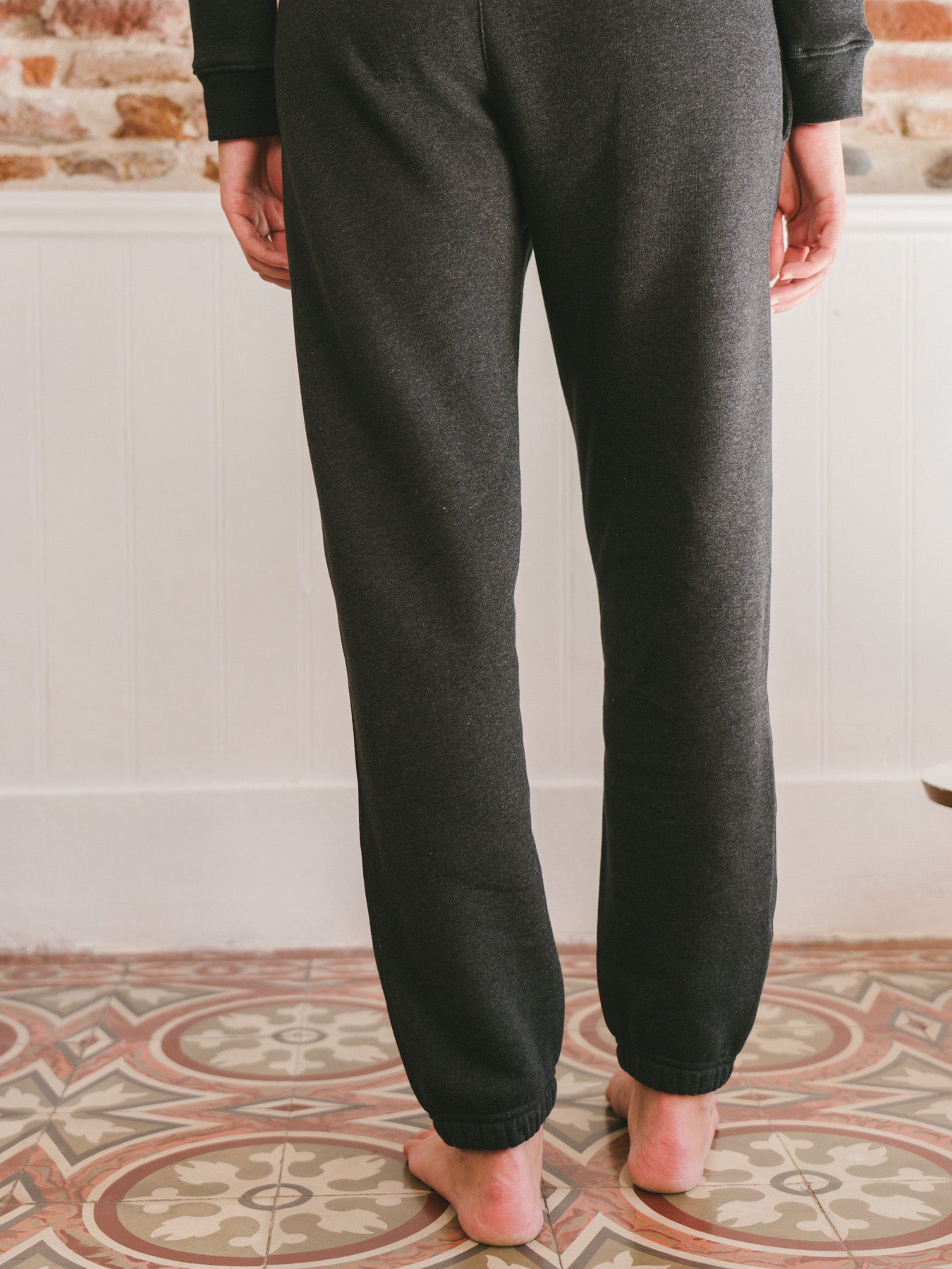 Pétrone pantalon jogging molleton homme Tencel coton bio gris anthracite chiné femme#couleur_gris-anthracite-chiné