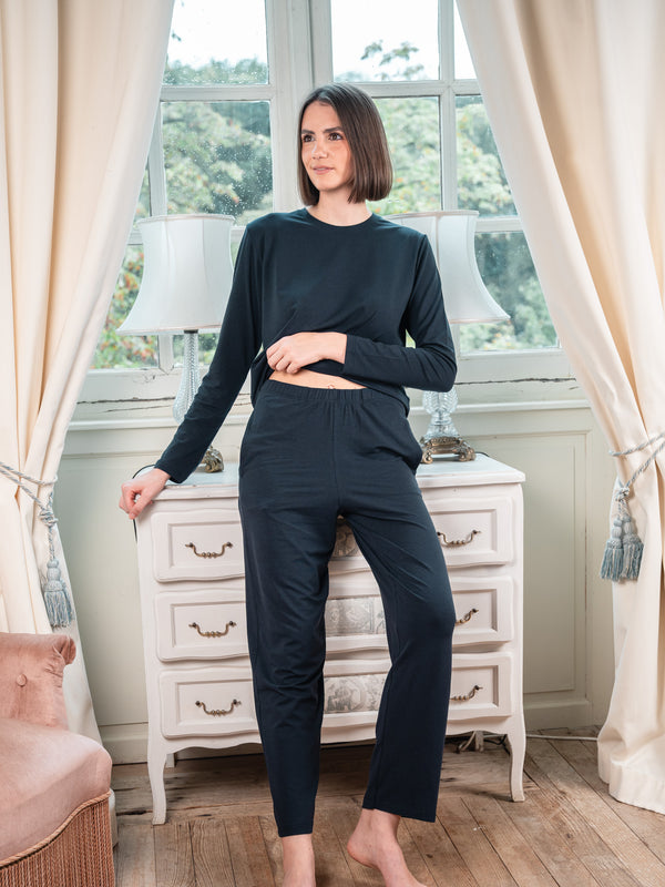 Pétrone pantalon de pyjama coton biologique tencel lyocell bleu marine femme#couleur_bleu-marine