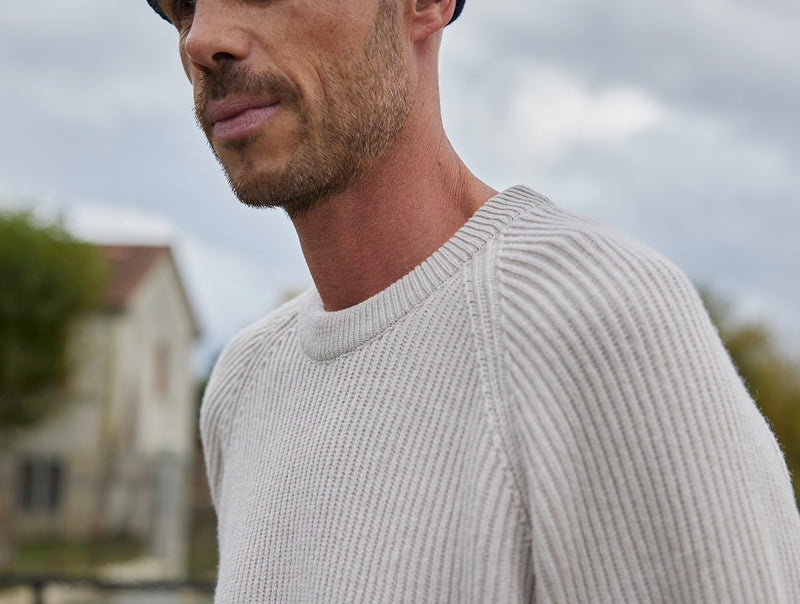 Pétrone Pull Réconfortant homme zoom écru#couleur_écru