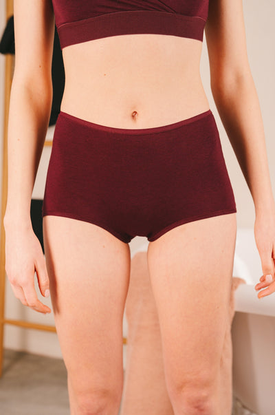 Pétrone shorty taille haute bordeaux femme
