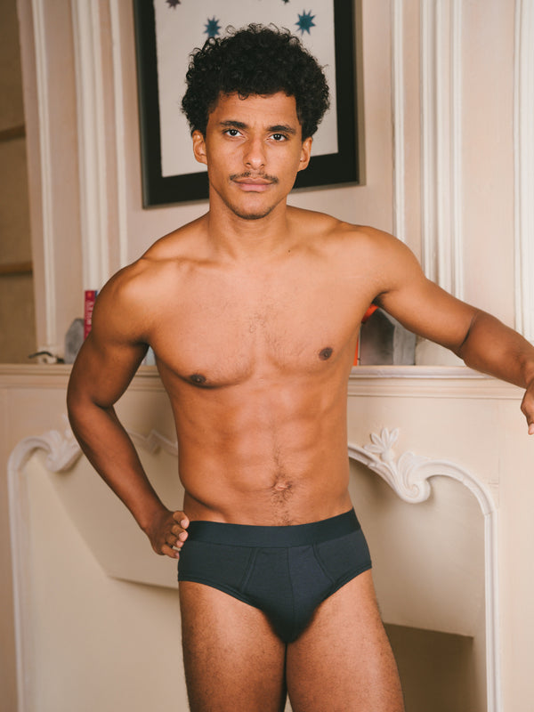 Pétrone slip coton biologique Tencel bleu marine homme#couleur_bleu-marine