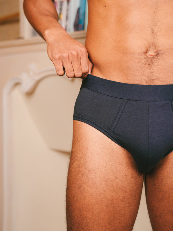 Pétrone slip coton biologique Tencel bleu marine homme#couleur_bleu-marine