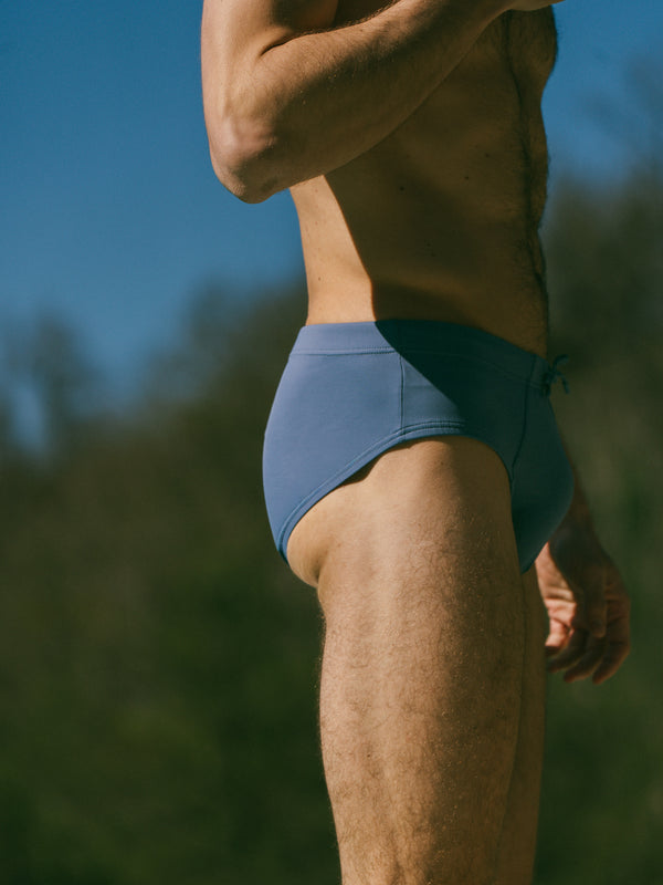 Pétrone slip bain econyl bleu céruléen homme#couleur_bleu-céruléen
