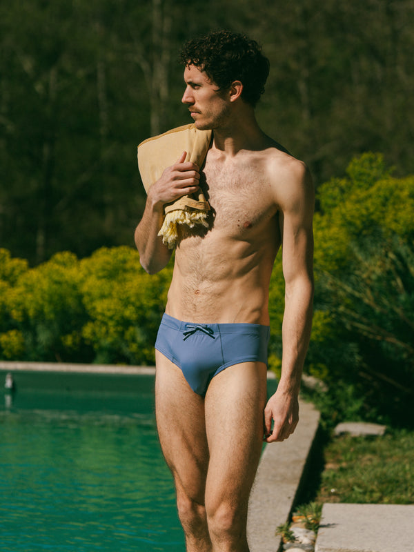 Pétrone slip bain econyl bleu céruléen homme#couleur_bleu-céruléen