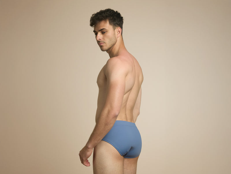 Pétrone slip bain econyl bleu céruléen homme#couleur_bleu-céruléen