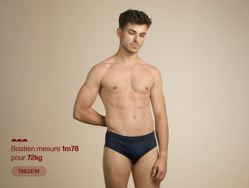 Pétrone slip bain econyl bleu marine homme#couleur_bleu marine