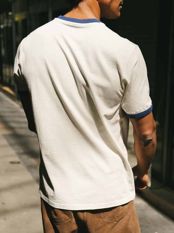 Pétrone T-shirt homme varsity contrasté blanc crème bleu marine coton biologique Tencel Lyocell#couleur_bleu-marine-/-blanc-crème