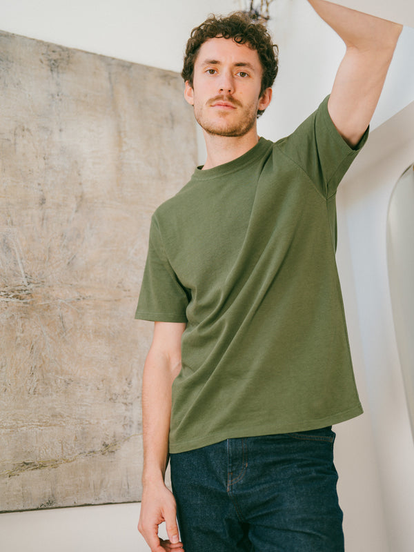 Pétrone T-shirt manches courtes coton bio tencel vert kaki homme#couleur_vert-kaki