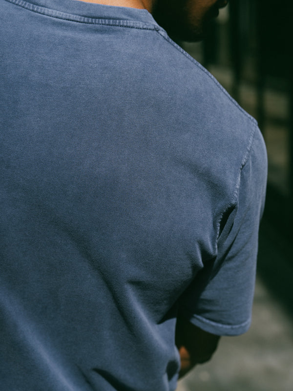 Pétrone T-shirt manches courtes coton bio tencel bleu pigment dye homme#couleur_bleu-délavé