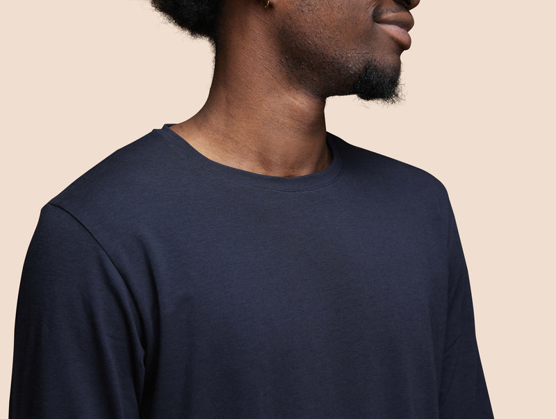 Pétrone T-shirt manches longues coton bio tencel bleu marine homme#couleur_bleu-marine