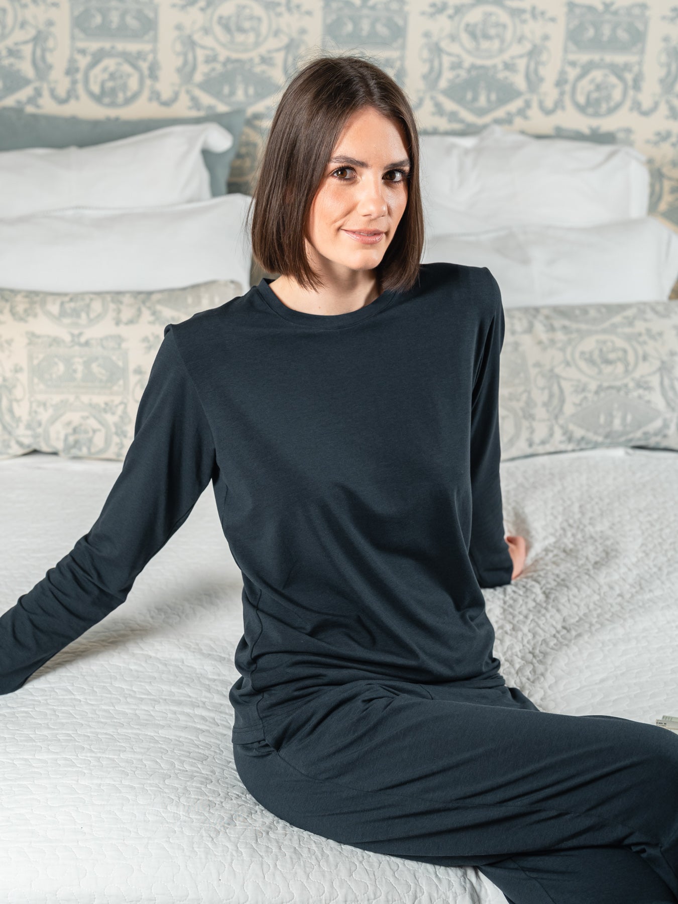 Pétrone T-shirt manches longues coton biologique tencel lyocell bleu marine femme#couleur_bleu-marine