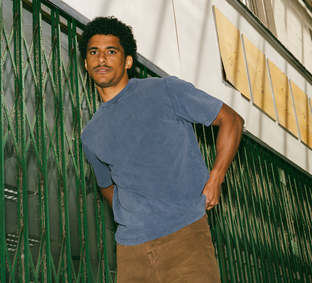 T-SHIRTS <i class="fw-500">coupe droite</i>